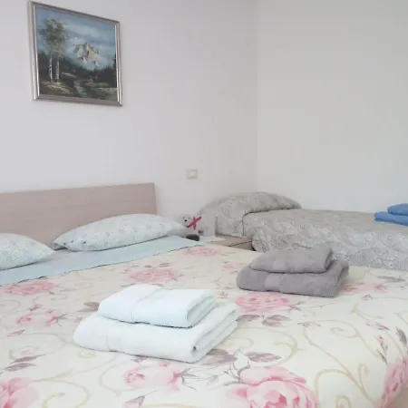 Rododendro شقة *